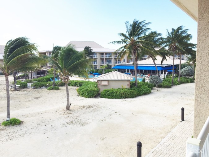 HOLIDAY INN RESORT - FRACTIONAL OWNERSHIP