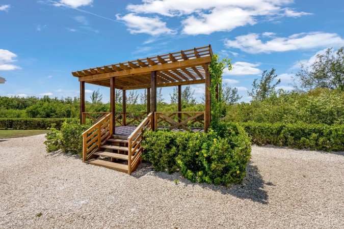 19 NORTH 1 BED 1 BATH - GROUND FLOOR UNIT