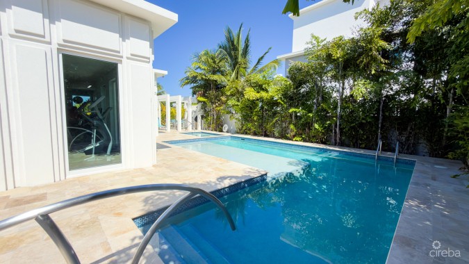 SOLARA TOWNHOME CRYSTAL HARBOUR