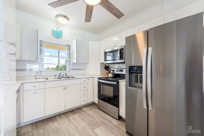 CORAL BAY VILLAGE 13, BEACHFRONT CONDO