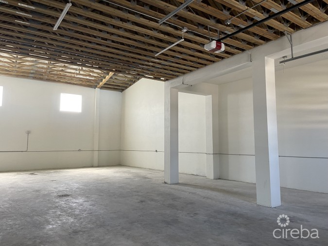 PRIME LOCATION - LEASED INVESTMENT WAREHOUSE