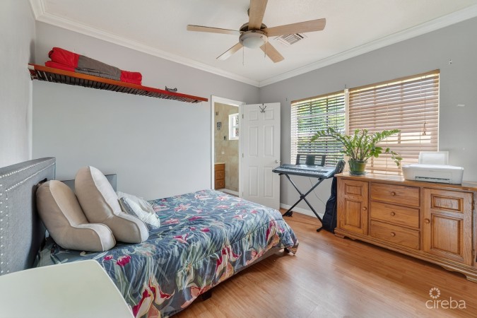 BENNETT VILLAS 2 BEDROOM CONDO