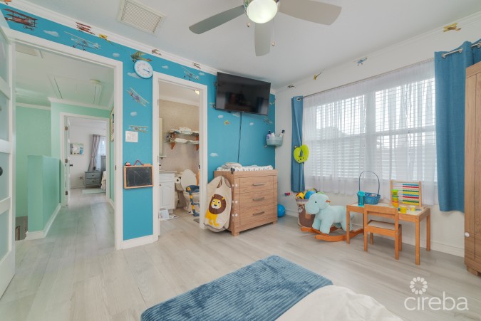 PARKLANE LIVING TOWNHOUSE