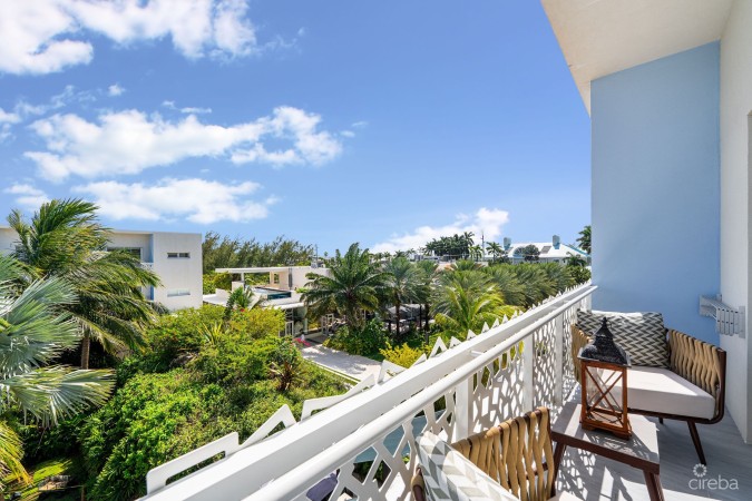 VILLA GYPSY SOUL AT THE GROVE | STEPS TO SMB & RESORT-STYLE LIVING