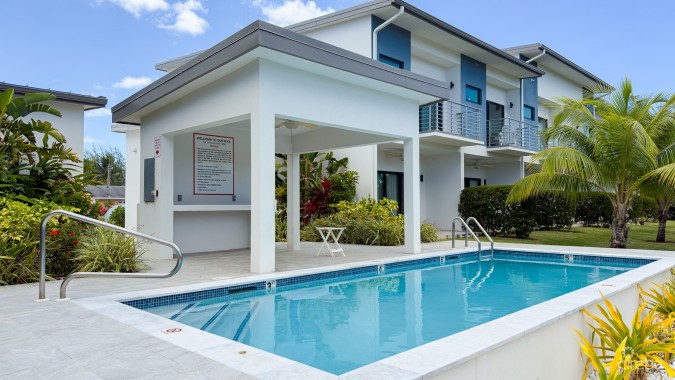 THE LAGOONS 2 BED WATERFRONT TOWNHOUSE