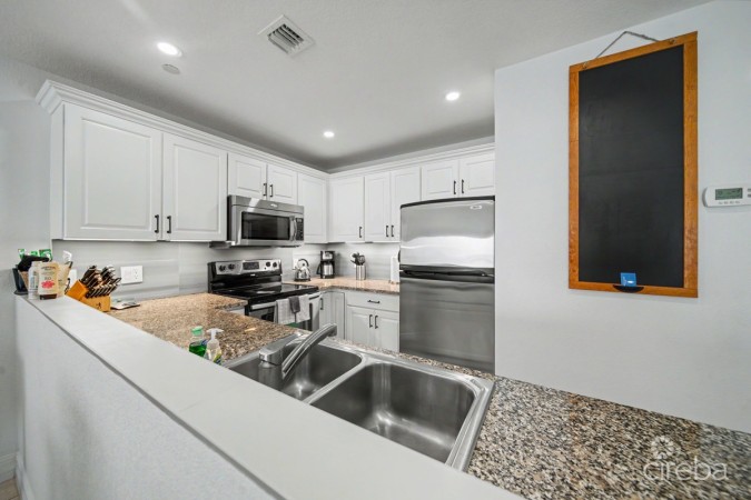 CASTAWAYS' COVE UNIT 328 A/B