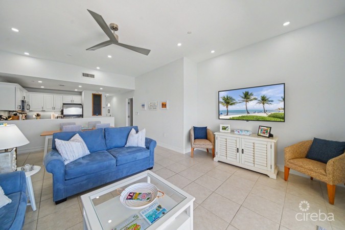 CASTAWAYS' COVE UNIT 328 A/B