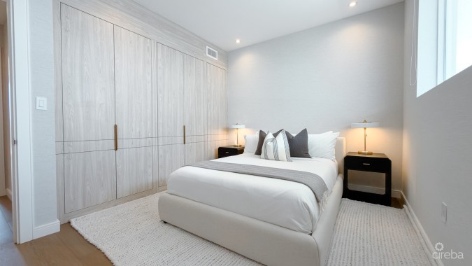 THE GROVE TOO - 4 BED PENTHOUSE