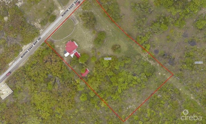 HISTORIC HOME - 3 ACRES OCEAN FRONT