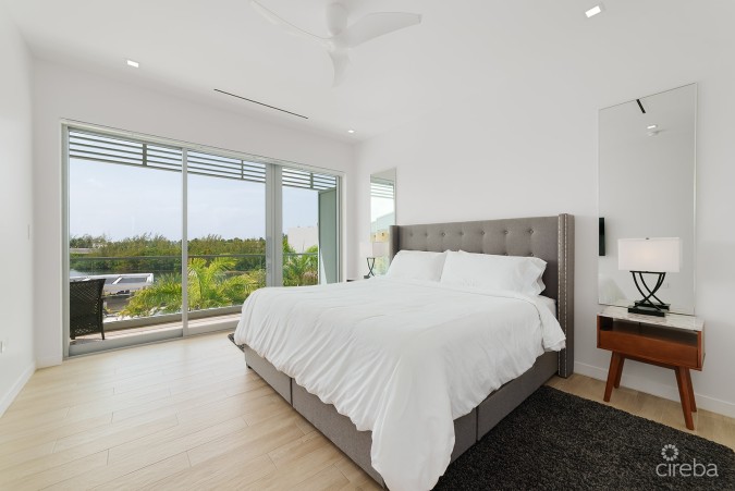 ONE CANAL POINT PENTHOUSE WITH COVERED ROOF TERRACE