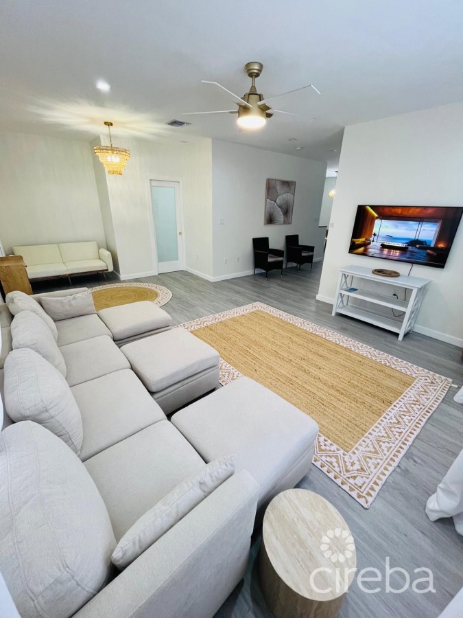 LITTLE CAYMAN 4 BEDROOM RESIDENTIAL HOME
