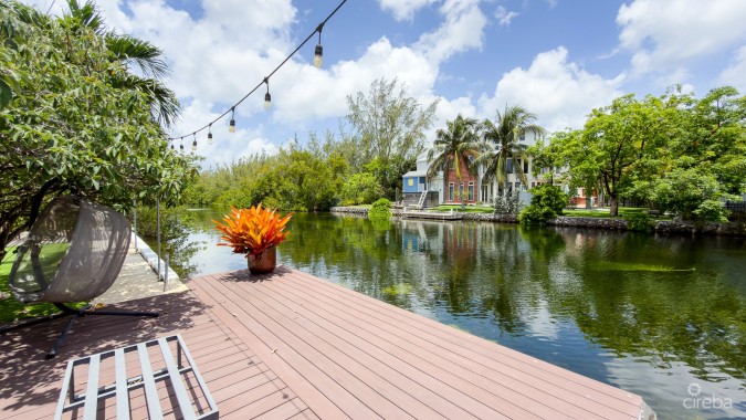 CANAL FRONT HOME NORTH SOUND ESTATES