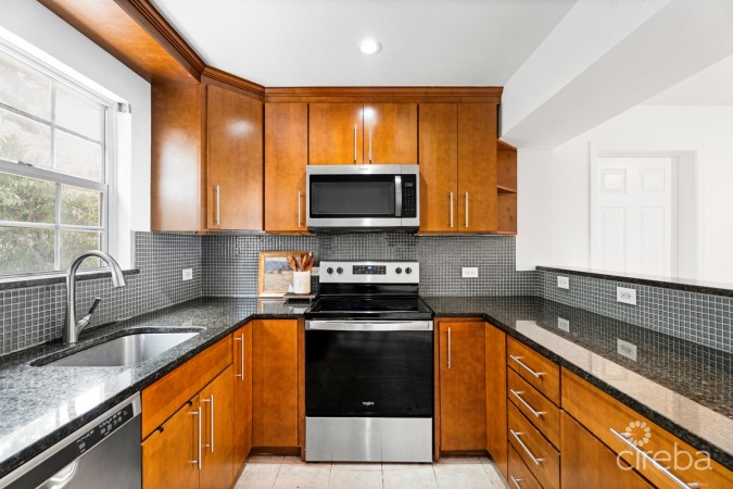 CARIBBEAN COURTS 8B, OCEANFRONT CONDO