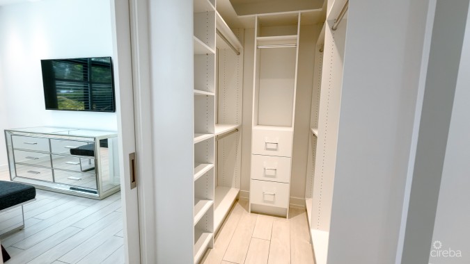 OLEA - 2 BED CORNER CONDO
