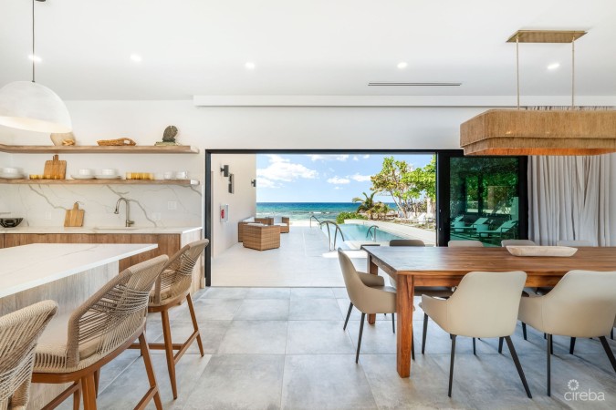 5 BED BEACH FRONT ESTATE - HALCYON POINT