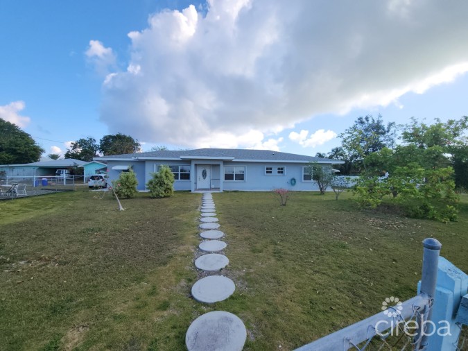 WATERVIEW HOME JUST OFF SMB CORRIDOR