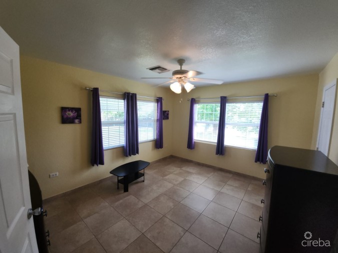 WATERVIEW HOME JUST OFF SMB CORRIDOR