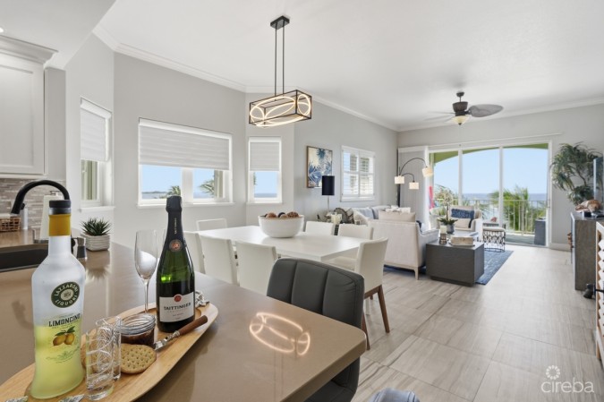 ON THE BAY PENTHOUSE