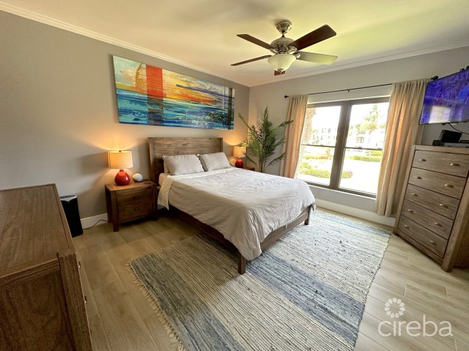 GEORGE TOWN VILLAS