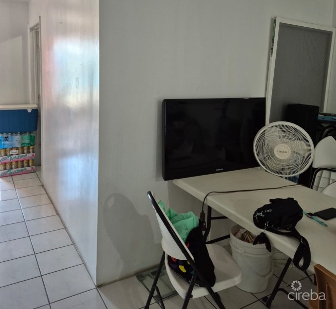 RANDYKE GARDENS 64