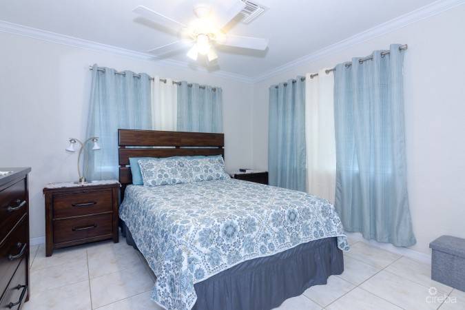 CAYMAN BRAC PIONEER LANE HOUSE AND COTTAGE