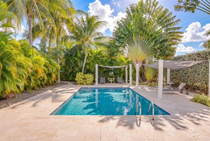 SNUG HARBOUR VILLAS #2 - OCEANFRONT TOWNHOME