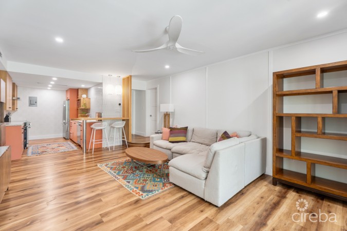 VILLA PAPPAGALLOS 4, WEST BAY RENOVATED CONDO