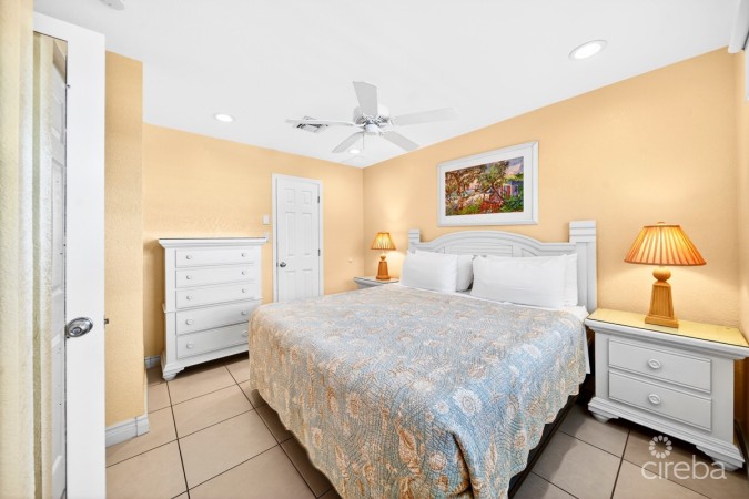 COMPASS POINT 205 - ONE BEDROOM
