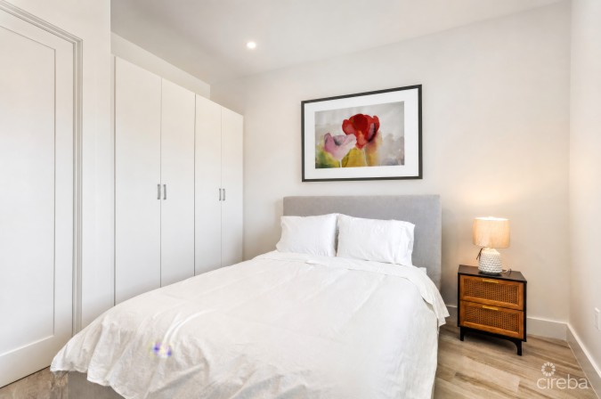 AURA #305 OCEANFRONT
