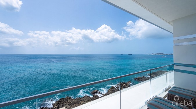 FIN 11 - OCEANFRONT CONDO