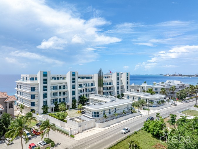 FIN 11 - OCEANFRONT CONDO