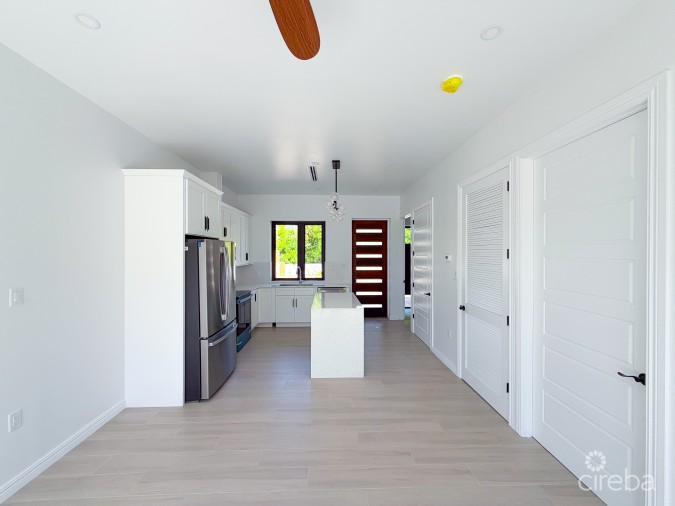 BODDEN TOWN 1 BED, 1.5 BATH - SORELLE RESIDENCES