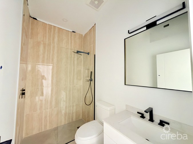 LARGE ONE BEDROOM TOWNHOME - THE MEADOWS AT BATABANO