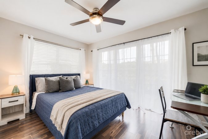 SUNRISE 3BED/2BATH--END UNIT--GROUND FLOOR
