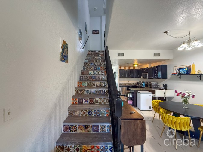 MIZPAH 2 BED, 2.5 BATH TOWNHOUSE, WEST BAY