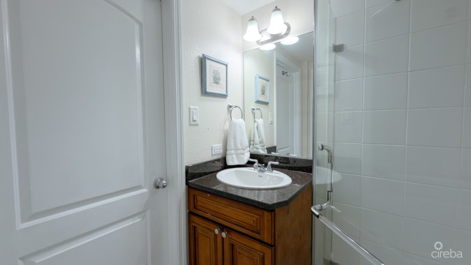 VALENCIA HEIGHTS 2 BED CONDO