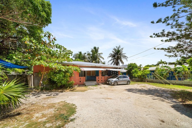 INVESTMENT PROPERTY- CENTRAL GEORGE TOWN