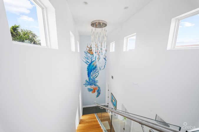 24  SHOREWINDS TRAIL, THE SHORES FAMILY HOME