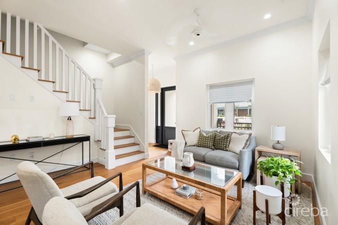 THE CHYMES 7, SOUTH SOUND HOME