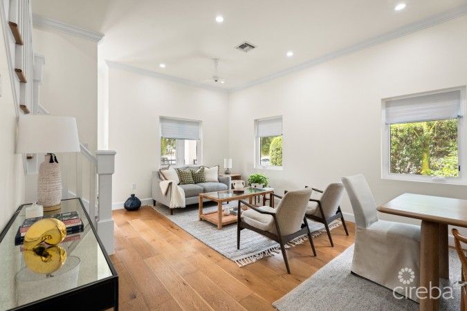 THE CHYMES 7, SOUTH SOUND HOME