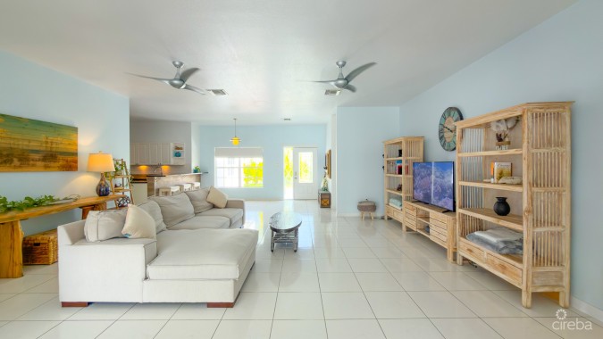 SNUG HARBOUR ANDREW DRIVE - 4 BEDROOM FAMILY HOME IN THE SEVEN MILE BEACH CORRIDOR
