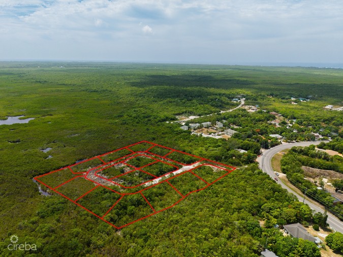 4.7 ACRES - 16 LOT SUBDIVISION WITH PLANNING APPROVAL