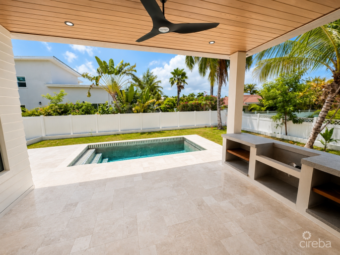 SNUG HARBOUR DUPLEX UNIT 1