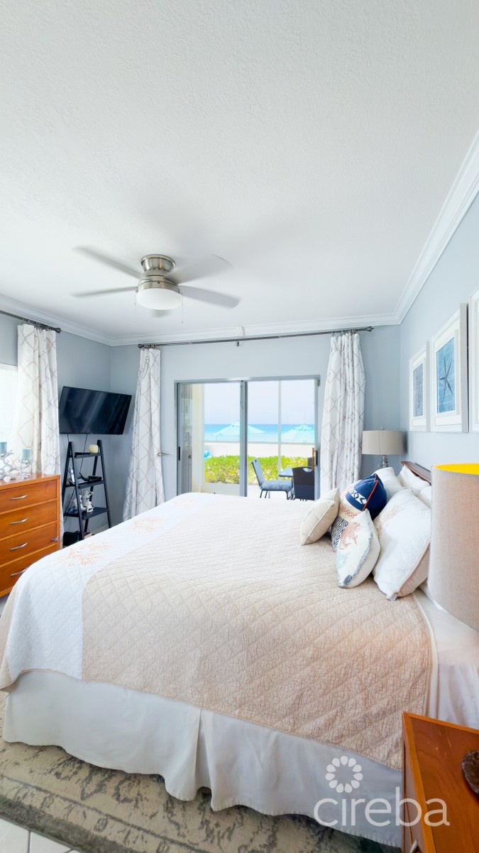 3 BED SEVEN MILE BEACHFRONT CONDO TAMARIND BAY