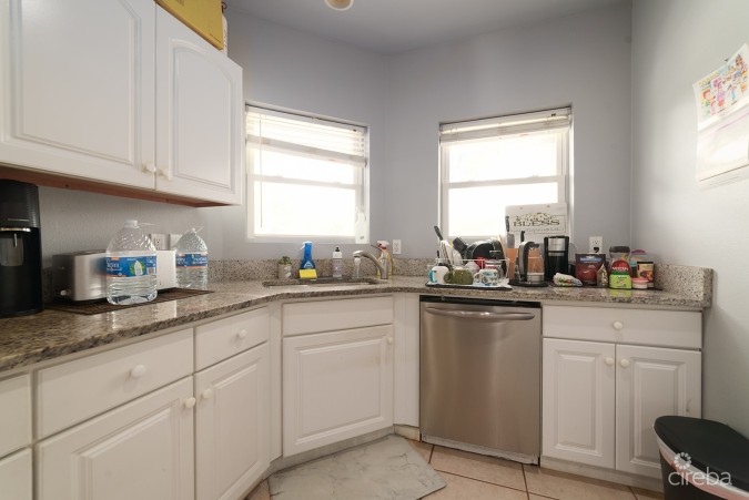 12% ROI - INCOME-PRODUCING MULTI-UNIT PROPERTY | FULLY OCCUPIED - CAYMAN BRAC