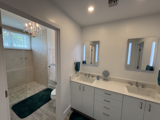 Kings Court 2 Bedroom w/dock