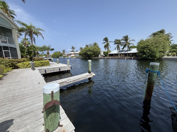 Kings Court 2 Bedroom w/dock