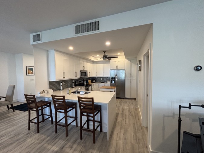 Kings Court 2 Bedroom w/dock