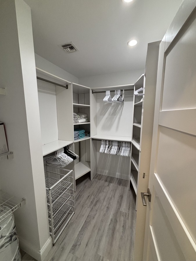 Kings Court 2 Bedroom w/dock