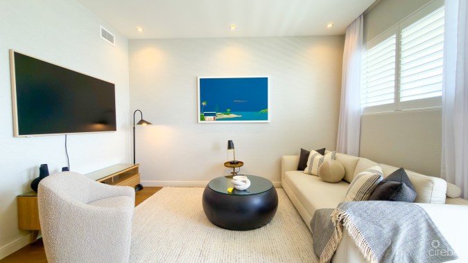 THE GROVE TOO - 1 BED CONDO